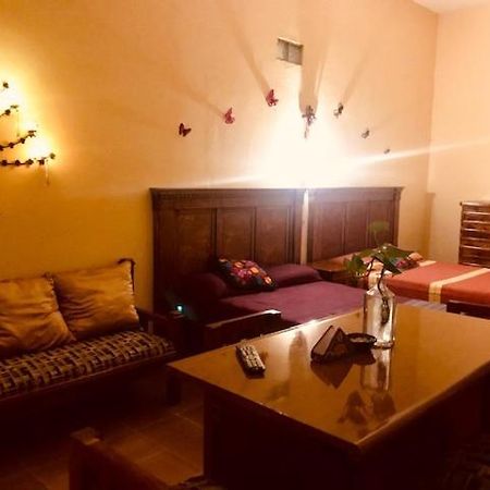 Apartamentos Suites กัวนาฮัวโต ภายนอก รูปภาพ