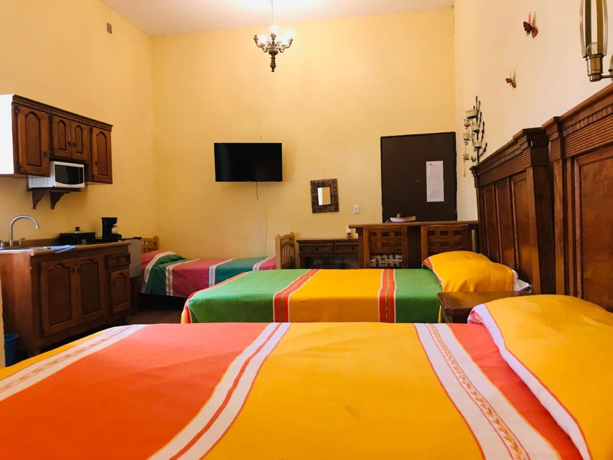 Apartamentos Suites กัวนาฮัวโต ภายนอก รูปภาพ
